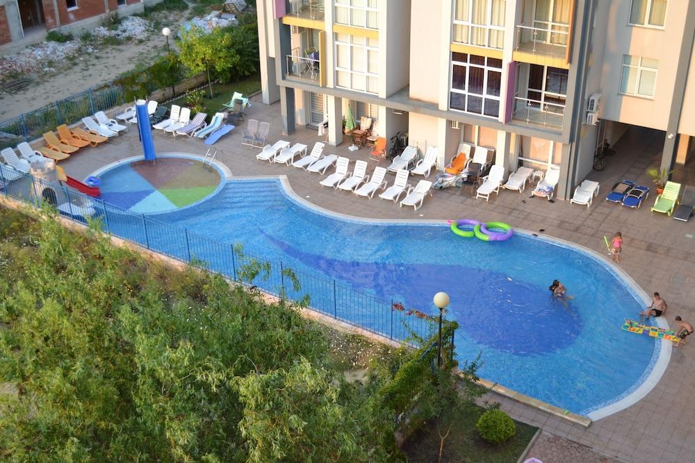 Sun City Hotel Sunny Beach Buitenkant foto