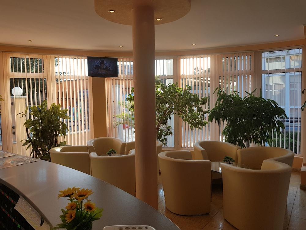 Sun City Hotel Sunny Beach Buitenkant foto