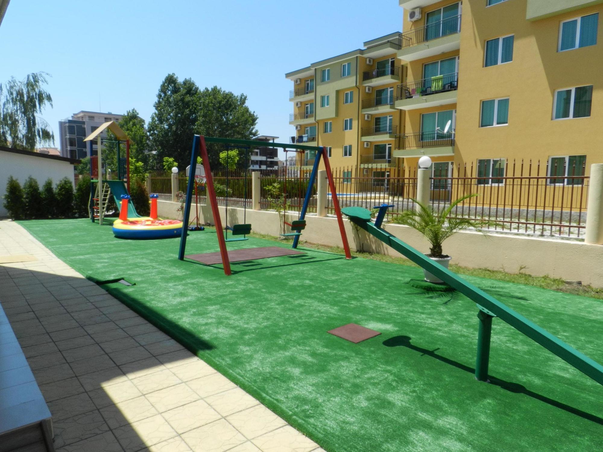 Sun City Hotel Sunny Beach Buitenkant foto
