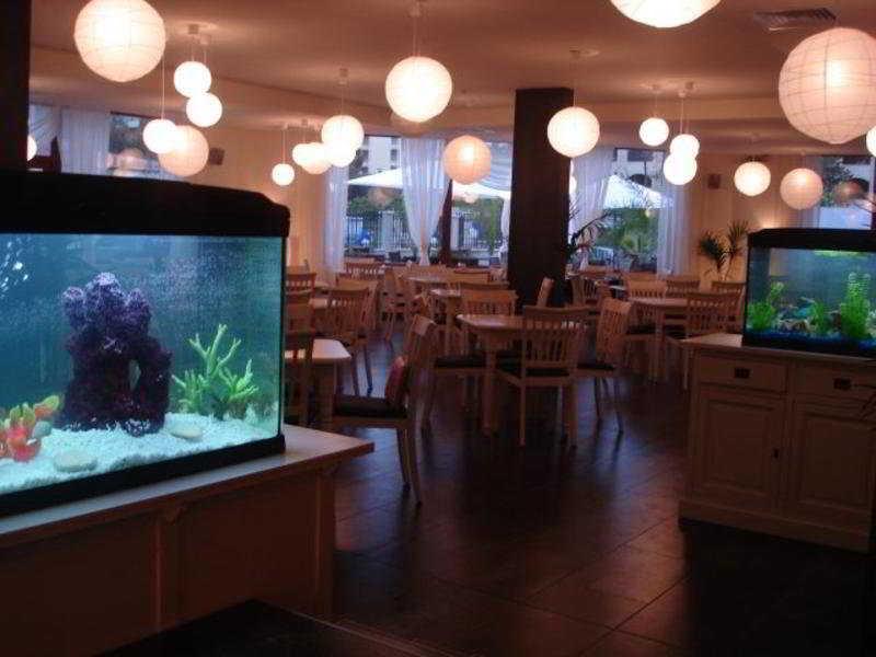 Sun City Hotel Sunny Beach Buitenkant foto