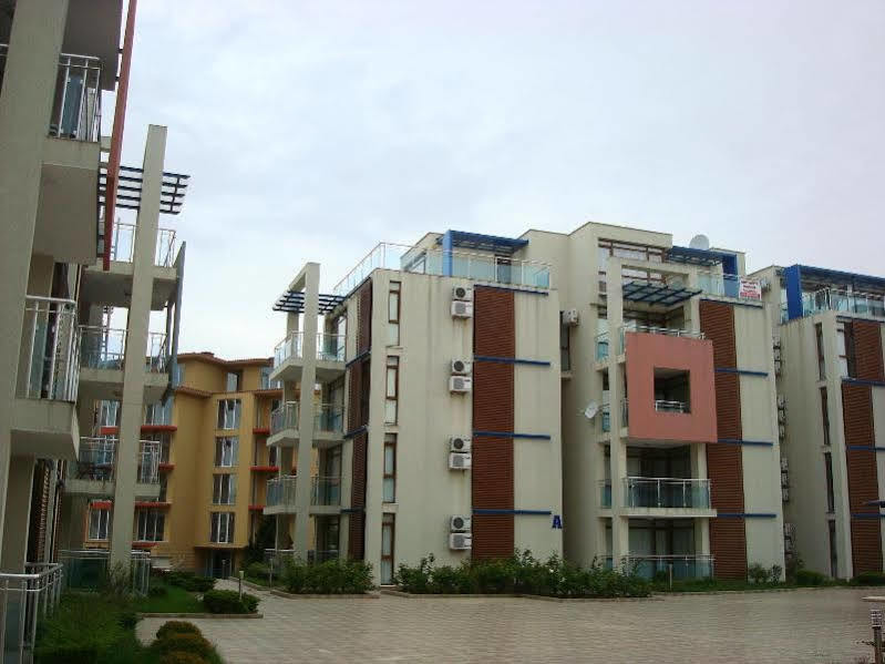 Sun City Hotel Sunny Beach Buitenkant foto